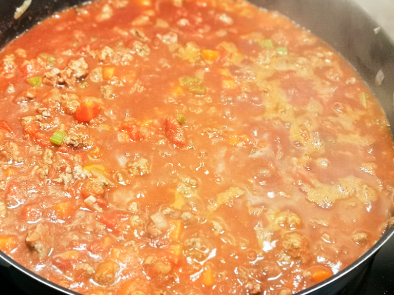 Spaghetti Bolognese? Improve your recipe following these steps, step 5