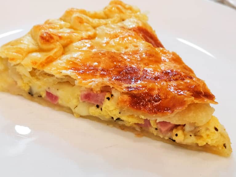 adverbio Noche Regeneración Tarta de jamón y queso. Una receta muy fácil y deliciosa