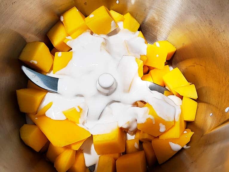 Mango cream, try this healthy and delicious dessert!, step 2