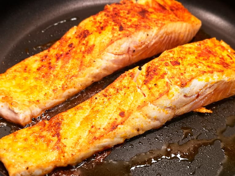 Step by step recipe: salmon with soy sauce, honey and lemon, step 4