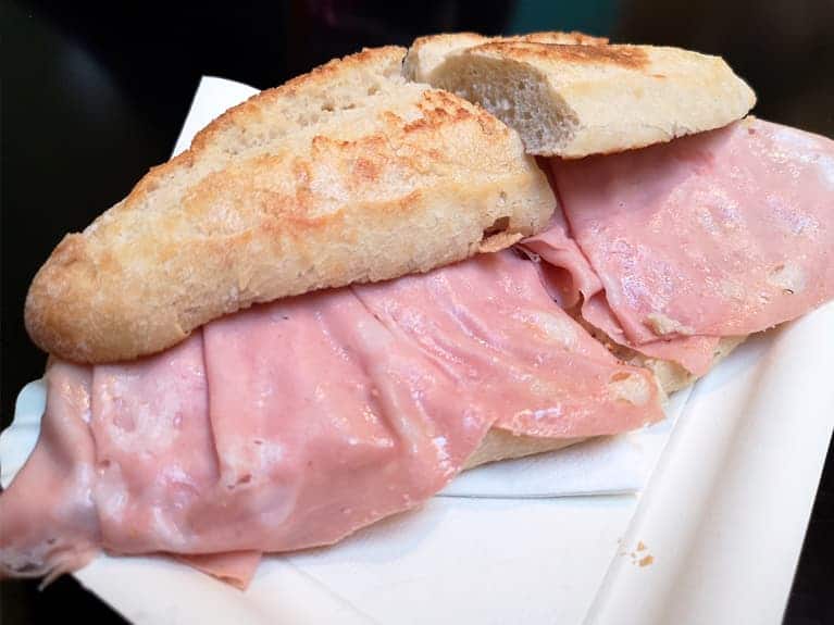 What to eat in Bologna?, mortadella