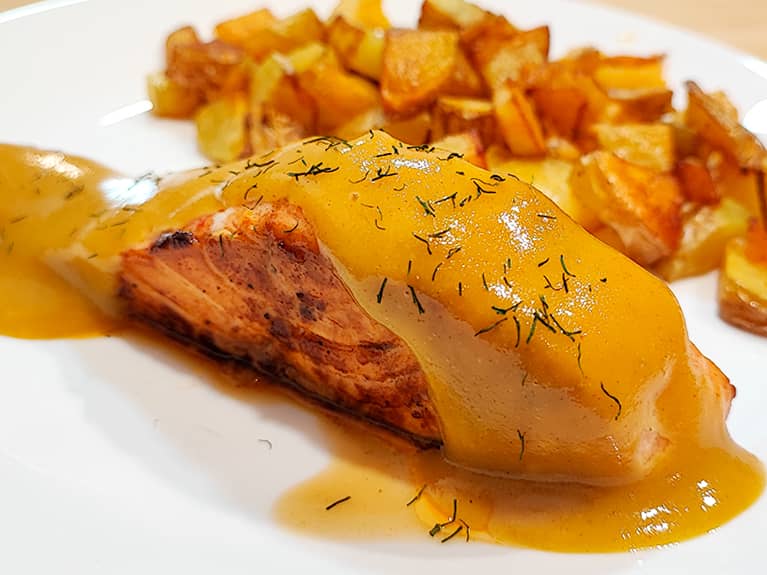 Honey mustard salmon – so easy and delicious!