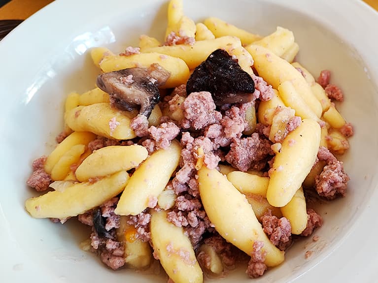 Cheap places to eat in Turin? Find out which one is the best!