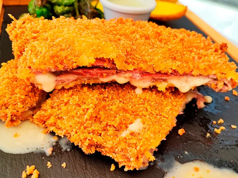 cachopo of Arrabal, the best cachopo in madrid 2022