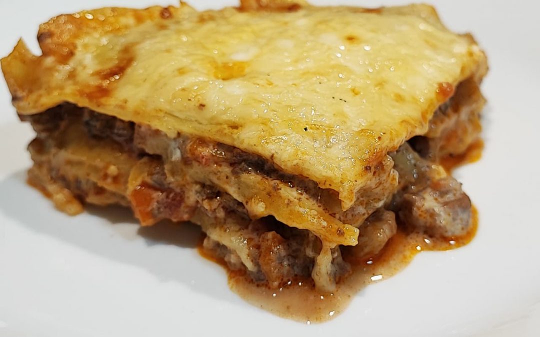 Lasagna Bolognese. Discover the authentic recipe!