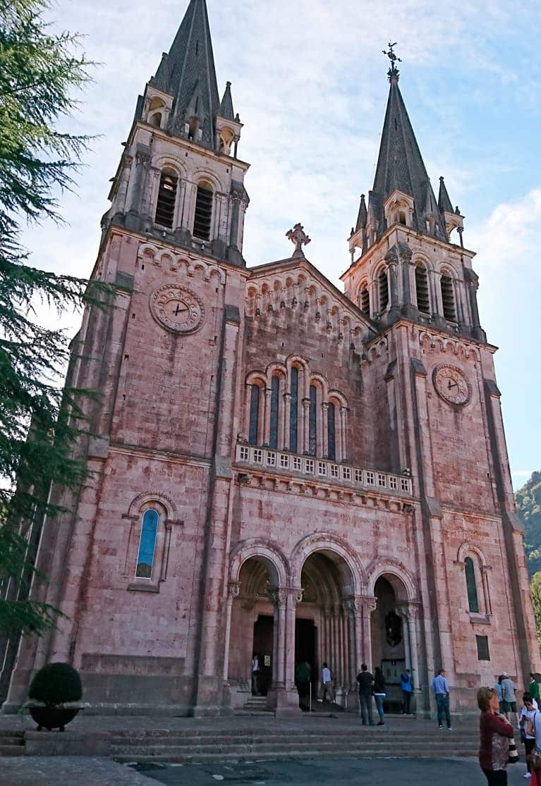 Pilgrimage to the Sanctuary of Our Lady of Covadonga